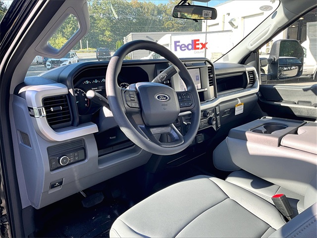 2025 Ford F-250SD XL - Photo 7