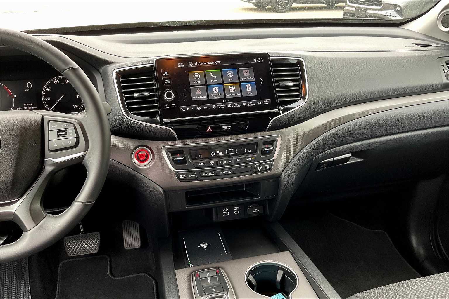 2024 Honda Ridgeline Sport - Photo 18