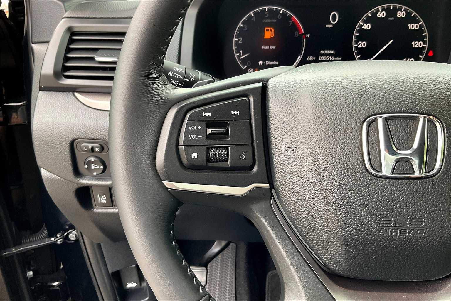 2024 Honda Ridgeline Sport - Photo 22