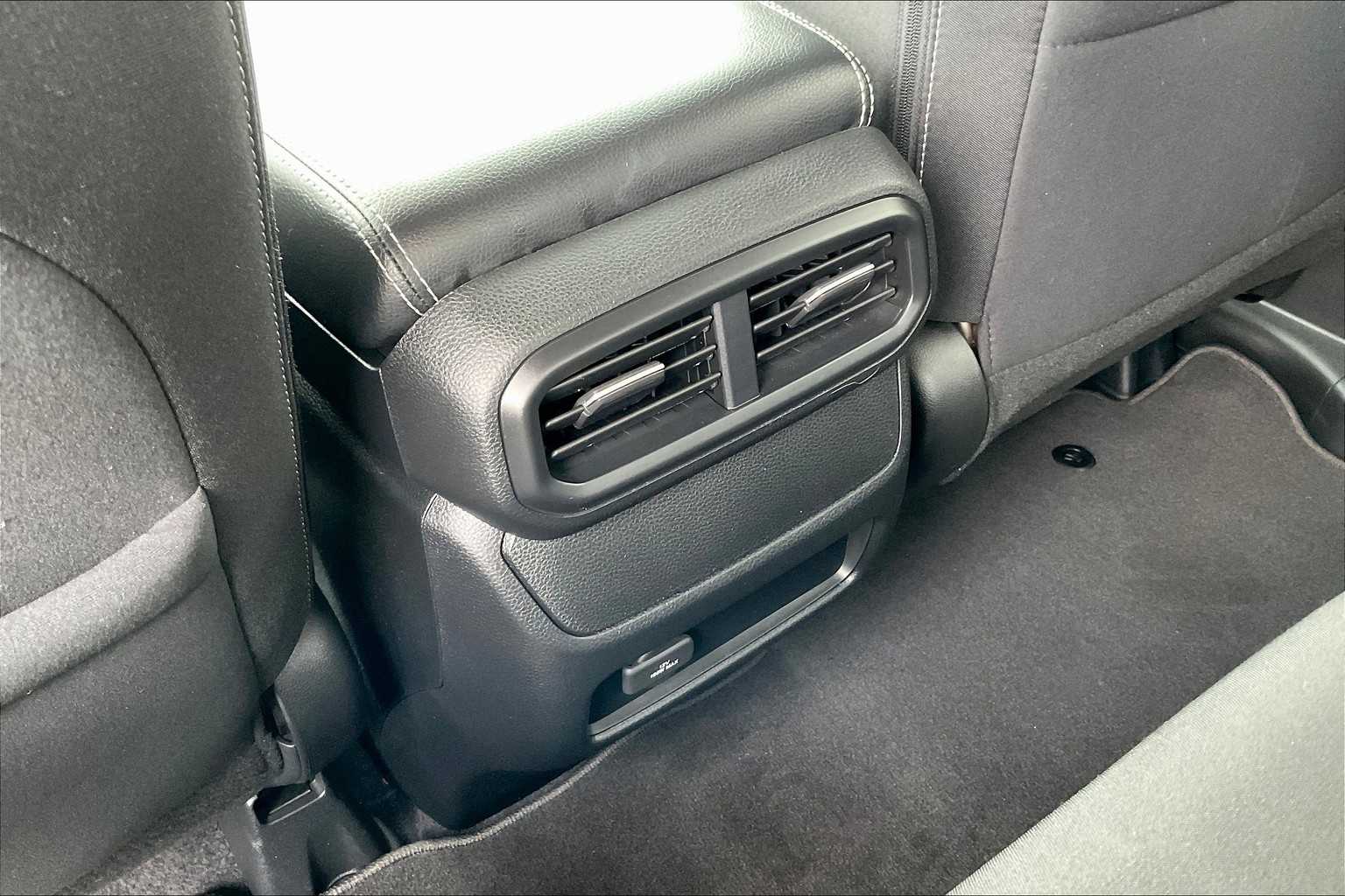 2024 Honda Ridgeline Sport - Photo 26