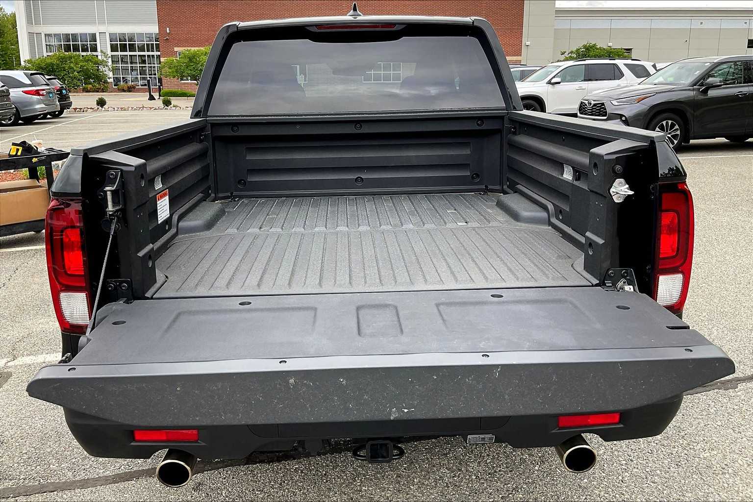 2024 Honda Ridgeline Sport - Photo 29