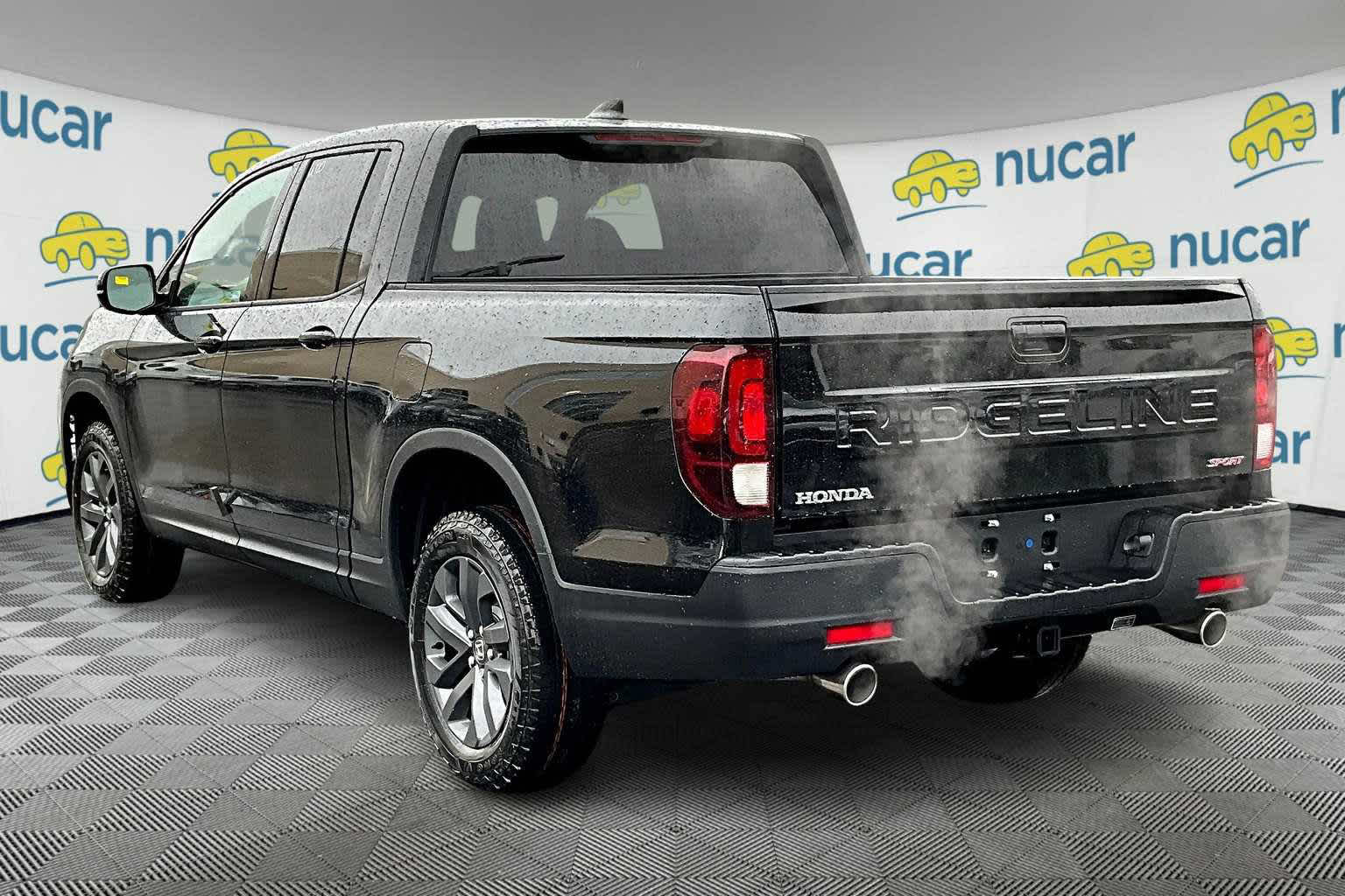 2024 Honda Ridgeline Sport - Photo 4