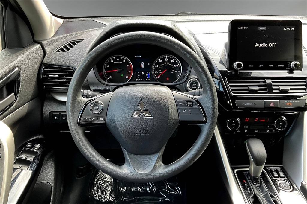 2024 Mitsubishi Eclipse Cross LE - Photo 18
