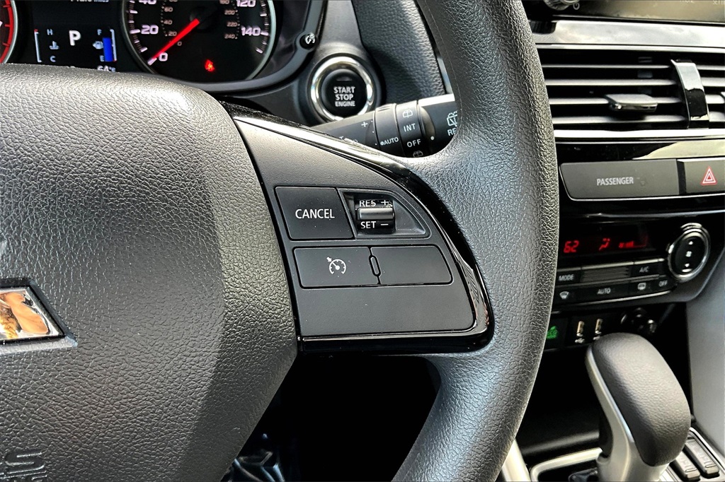 2024 Mitsubishi Eclipse Cross LE - Photo 20