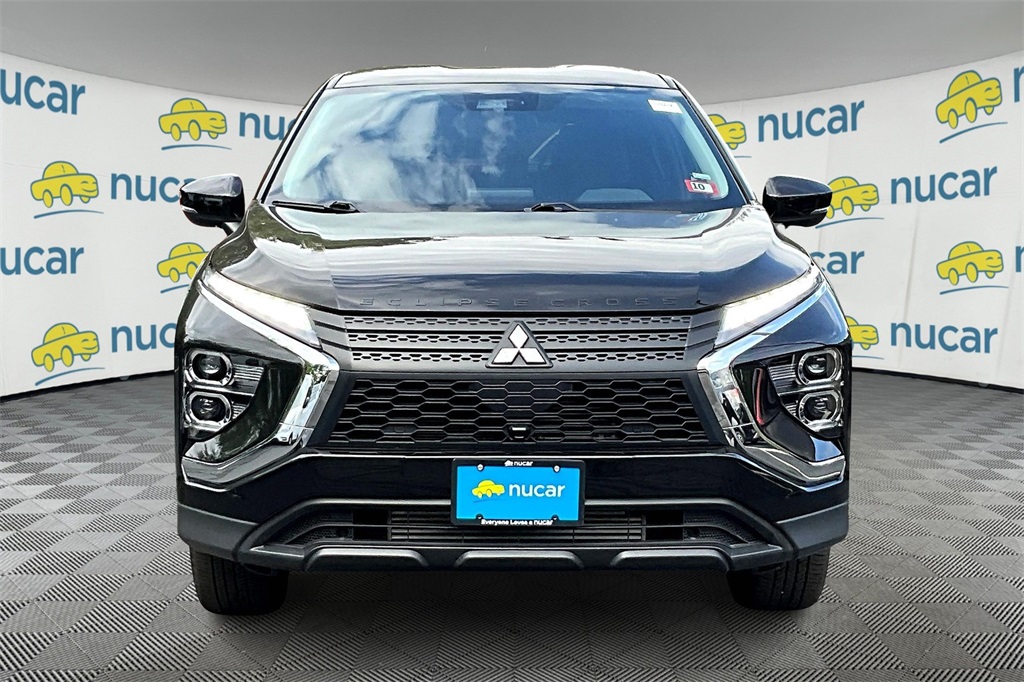 2024 Mitsubishi Eclipse Cross LE - Photo 2