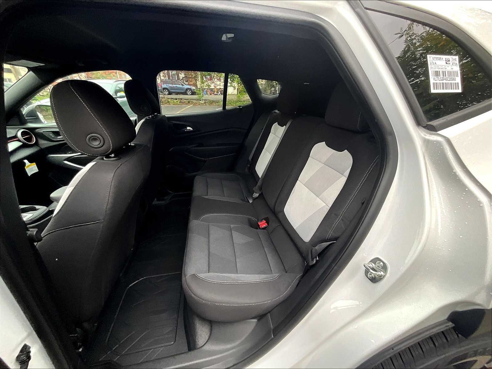 2025 Chevrolet Trax 1RS - Photo 15
