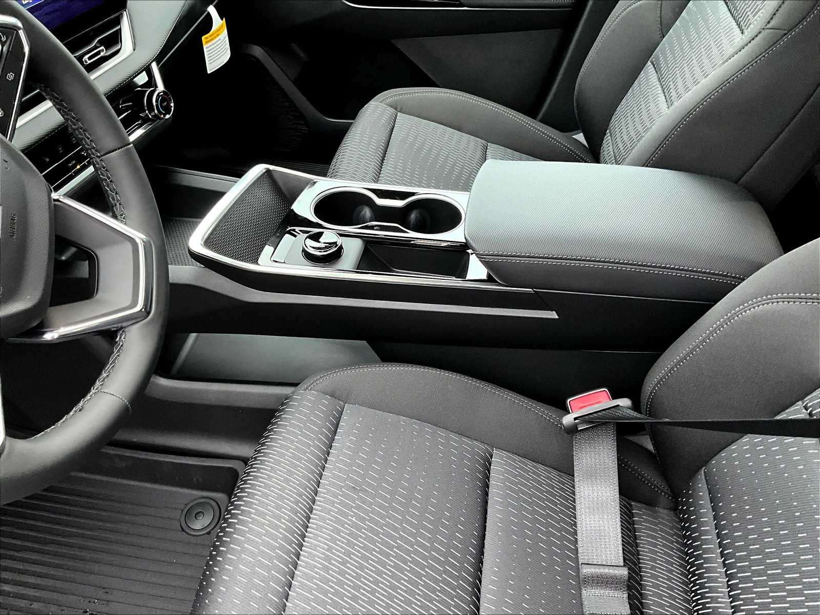 2026 Chevrolet Equinox AWD LT - Photo 14