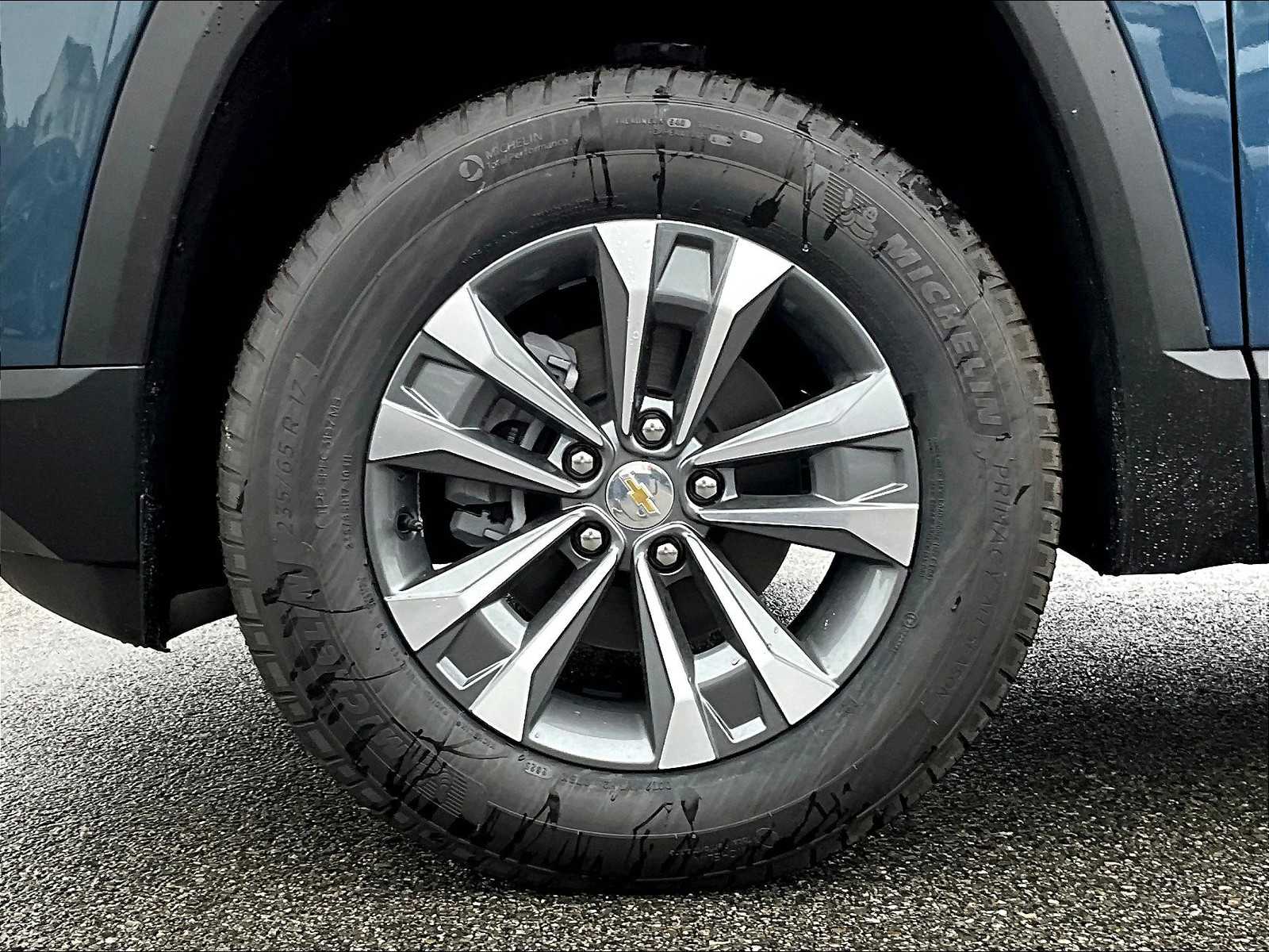 2026 Chevrolet Equinox AWD LT - Photo 8