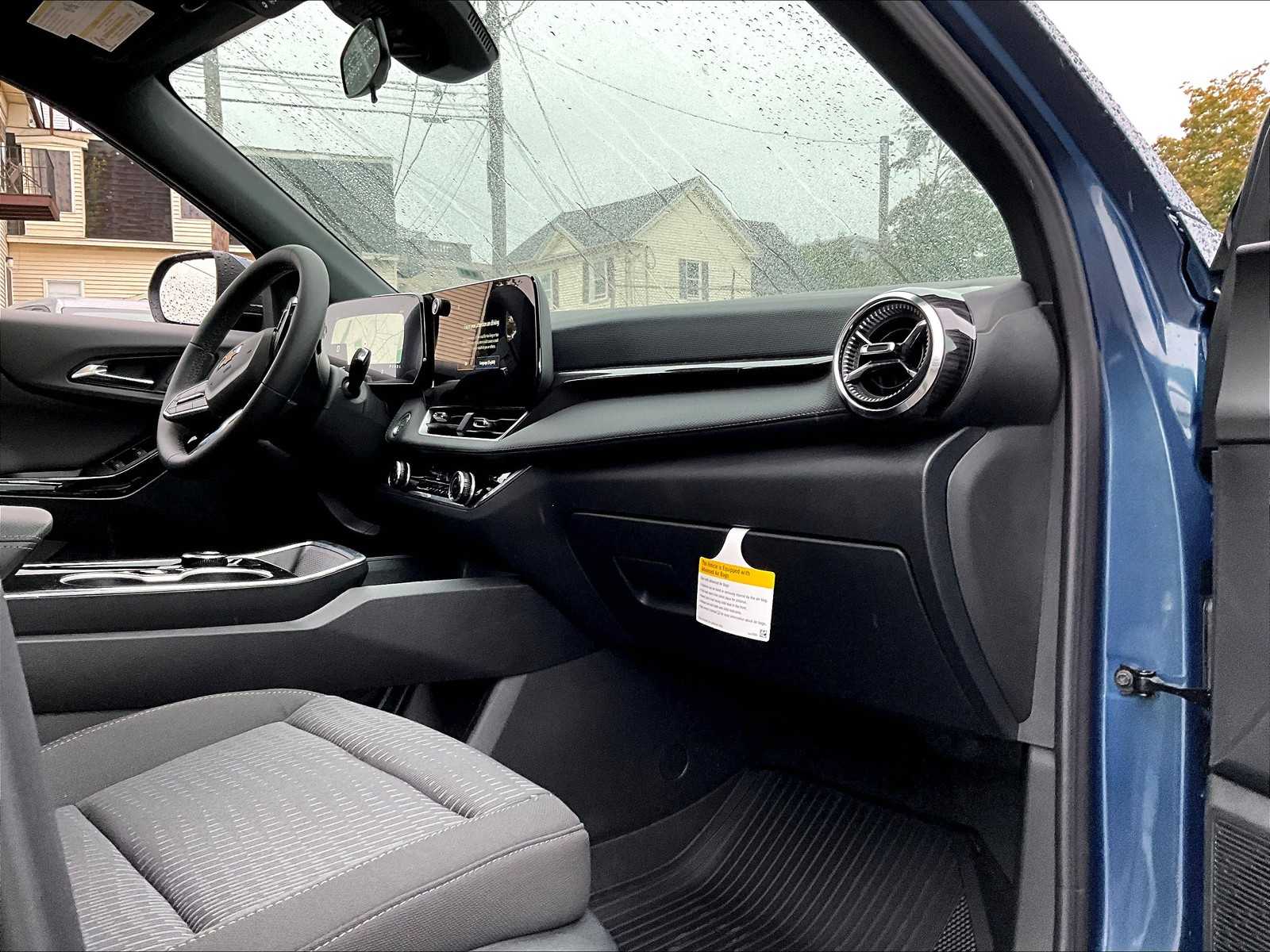2026 Chevrolet Equinox AWD LT - Photo 10