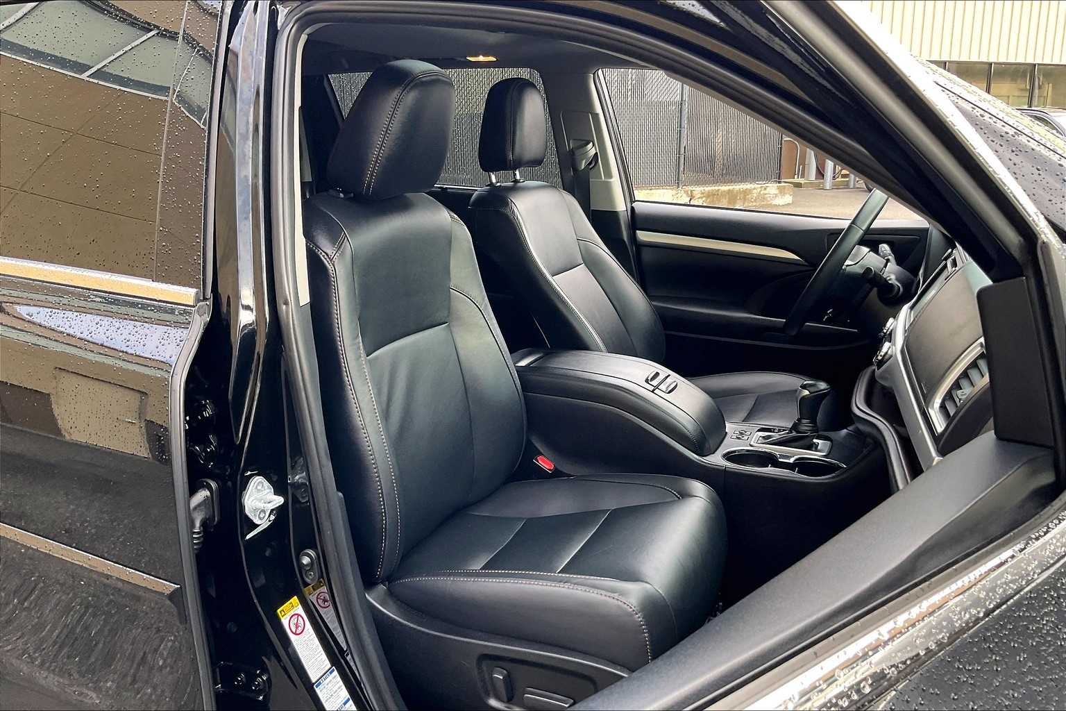 2019 Toyota Highlander XLE - Photo 11