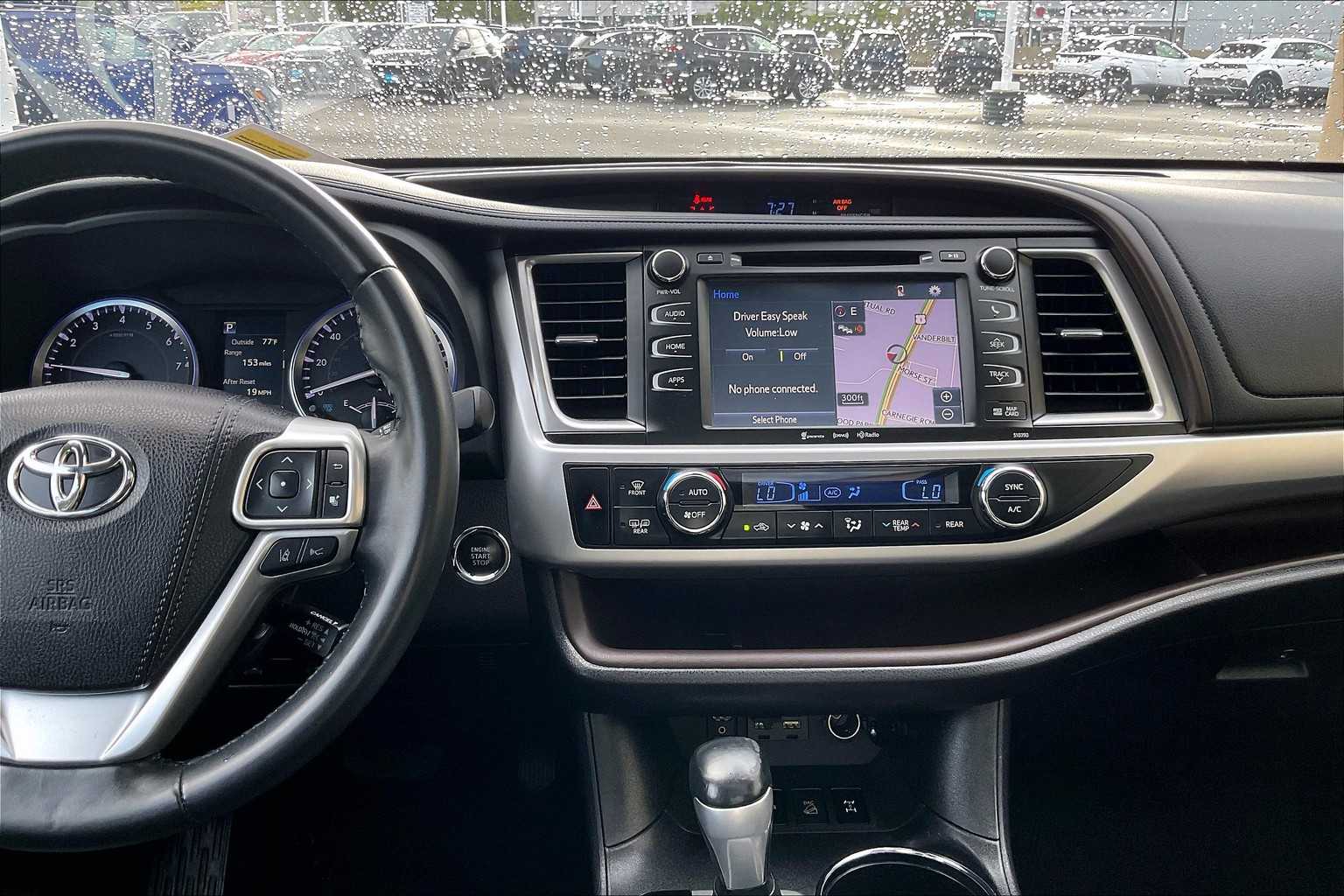 2019 Toyota Highlander XLE - Photo 18