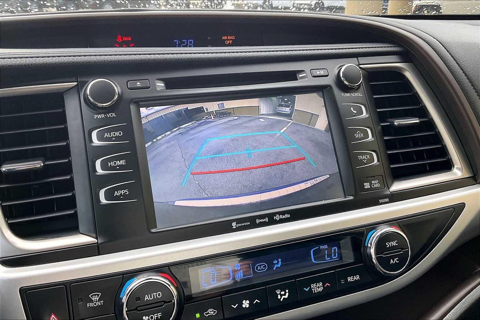 2019 Toyota Highlander XLE - Photo 19