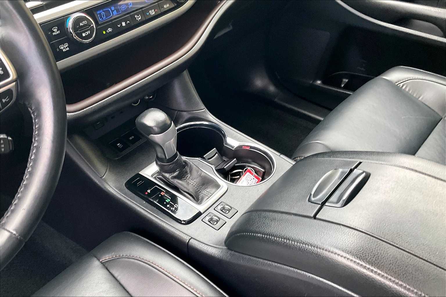 2019 Toyota Highlander XLE - Photo 20