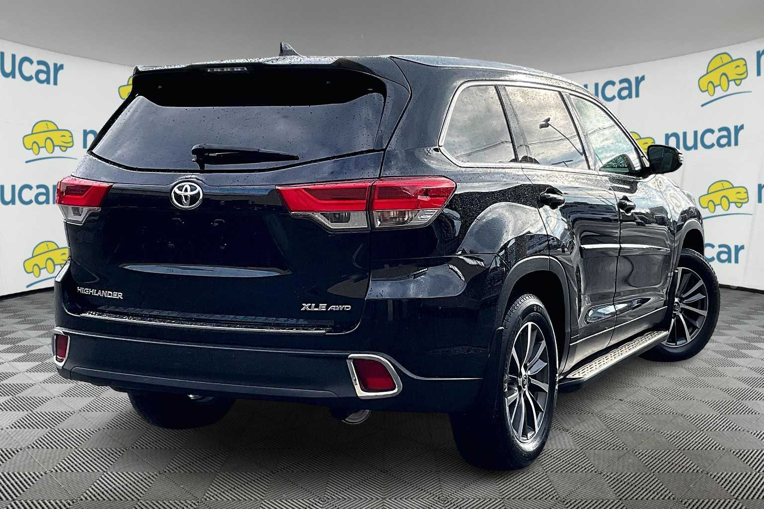 2019 Toyota Highlander XLE - Photo 6