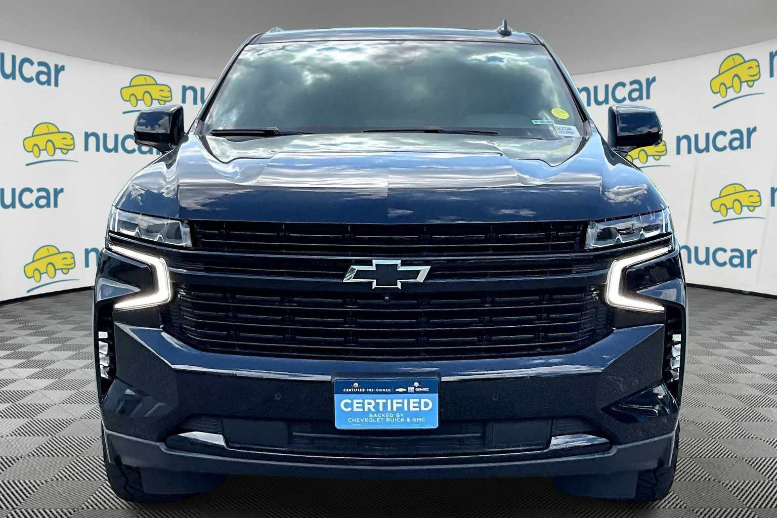 2023 Chevrolet Suburban RST - Photo 2