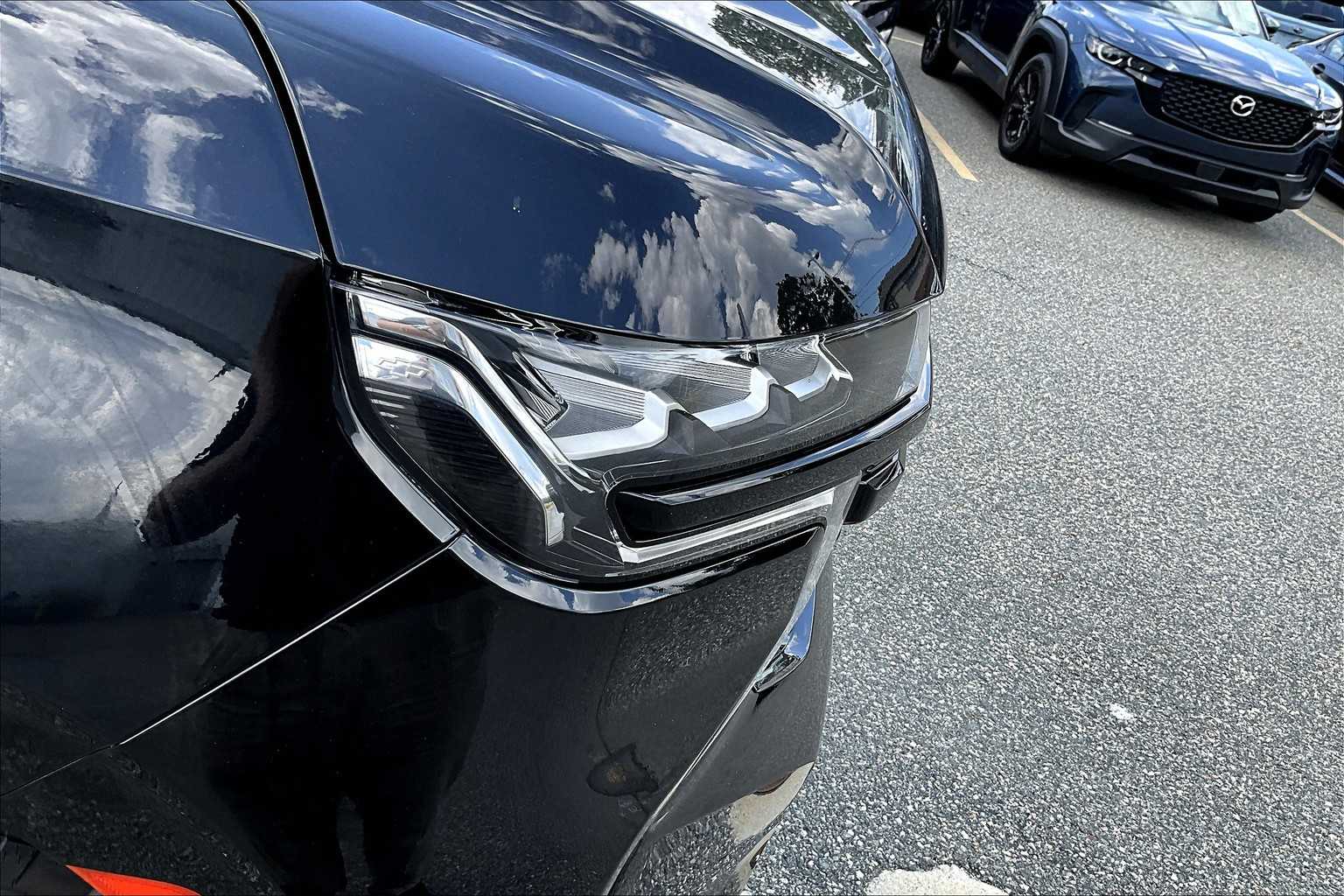 2023 Chevrolet Suburban RST - Photo 33