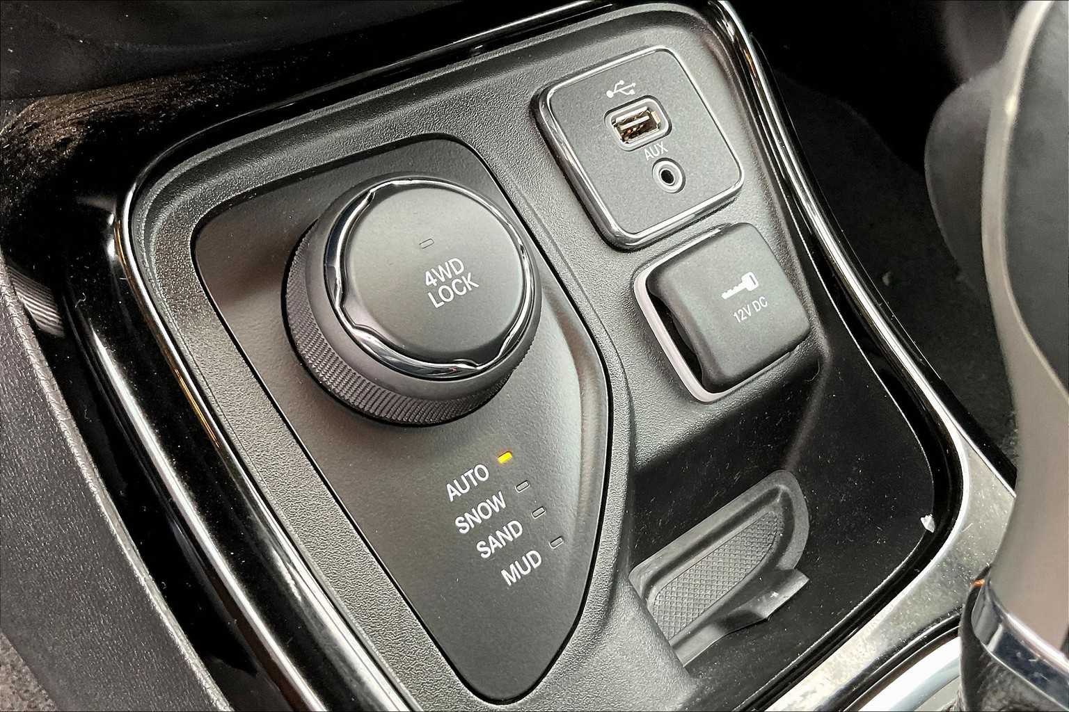 2018 Jeep Compass Limited - Photo 25