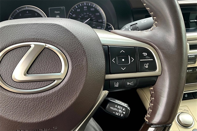 2017 Lexus ES 350 - Photo 25