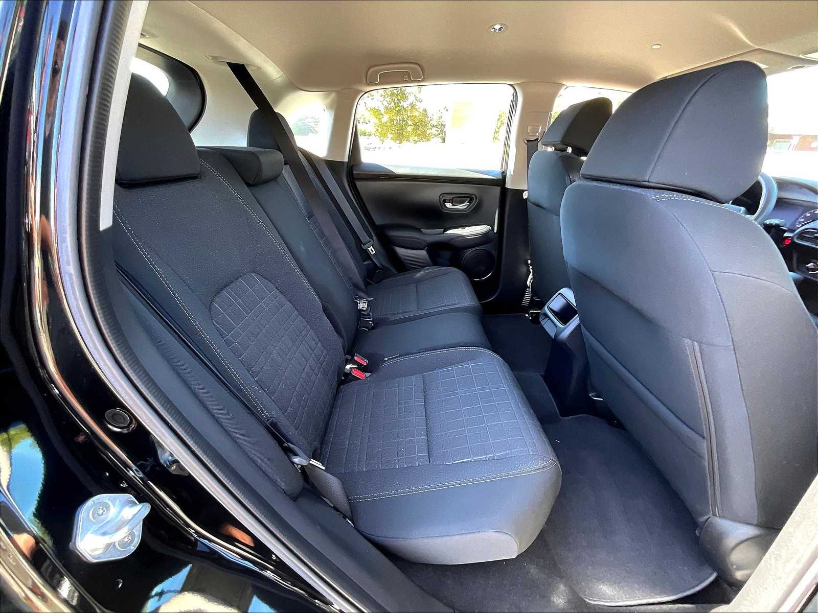 2023 Honda HR-V LX - Photo 12