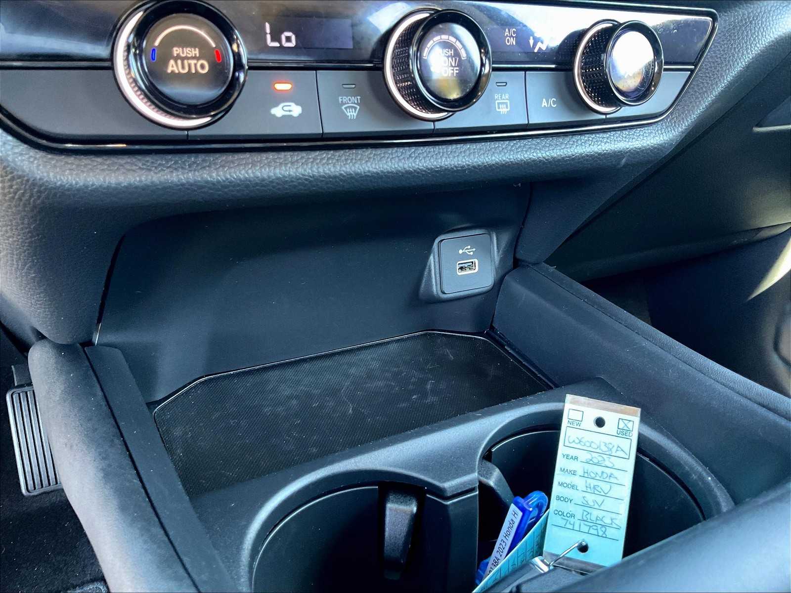 2023 Honda HR-V LX - Photo 21