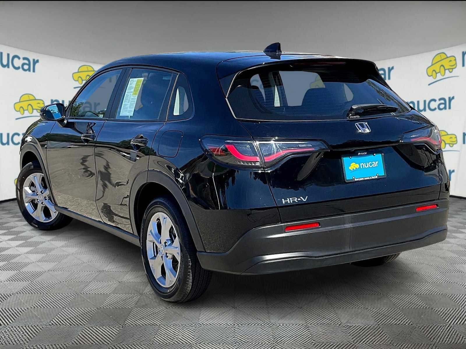 2023 Honda HR-V LX - Photo 4
