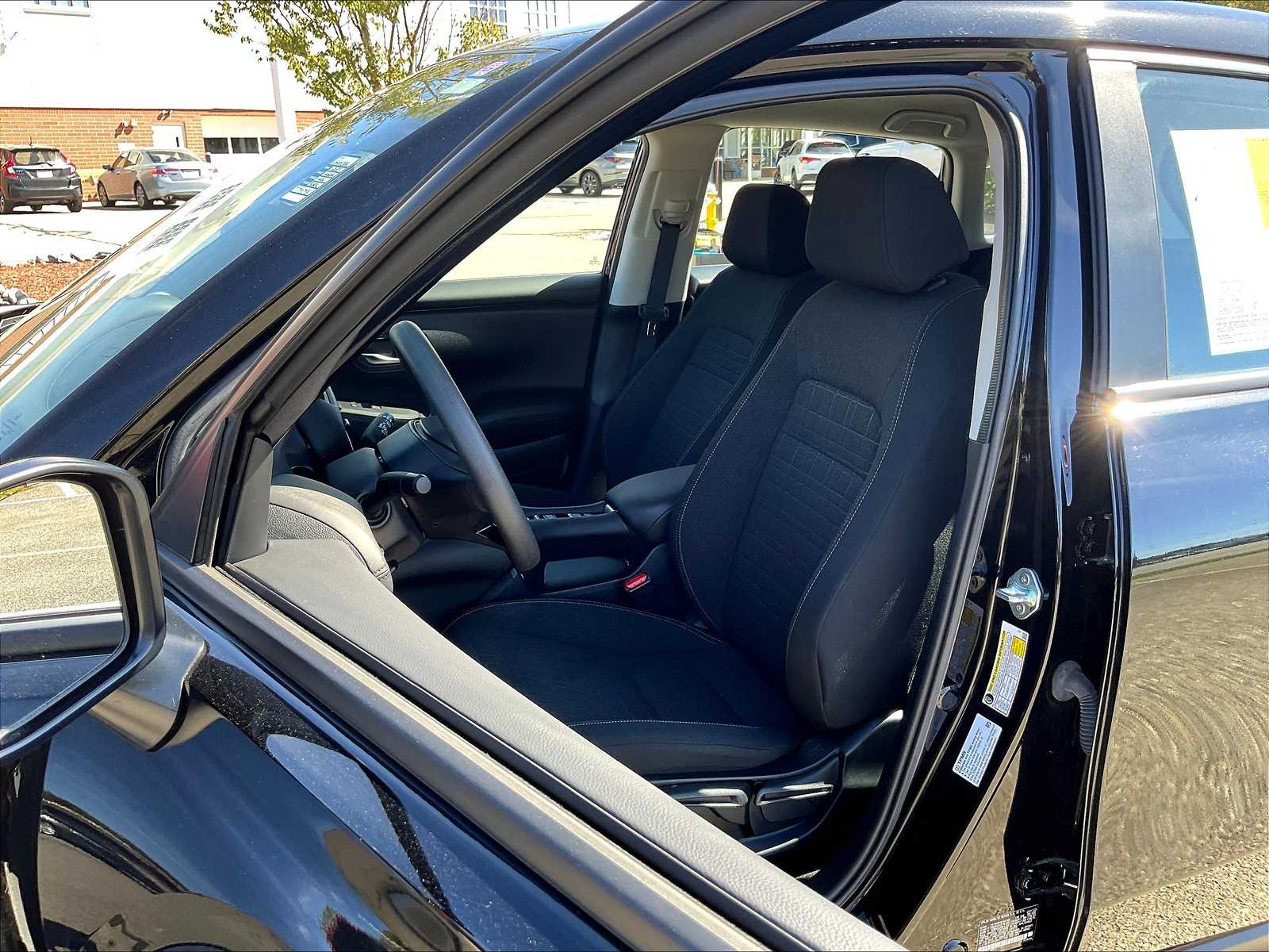 2023 Honda HR-V LX - Photo 9