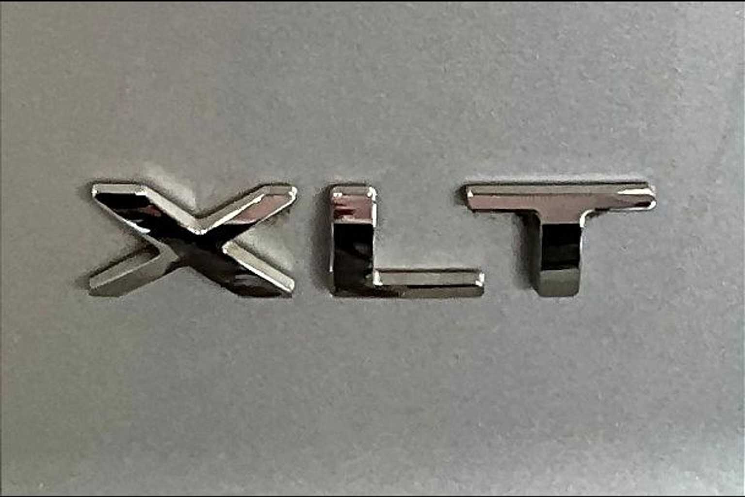 2017 Ford Explorer XLT - Photo 28