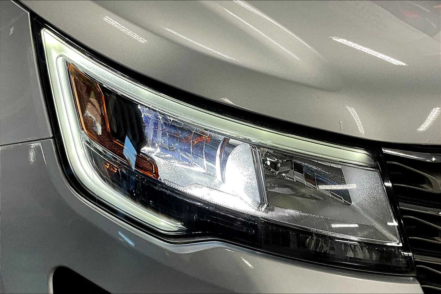 2017 Ford Explorer XLT - Photo 32