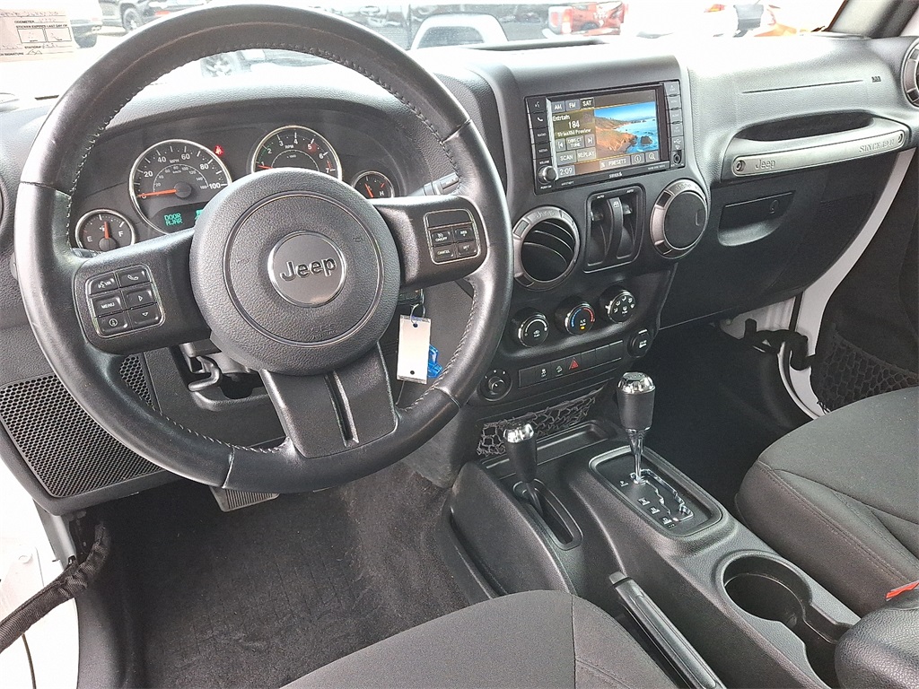 2018 Jeep Wrangler JK Willys Wheeler - Photo 12