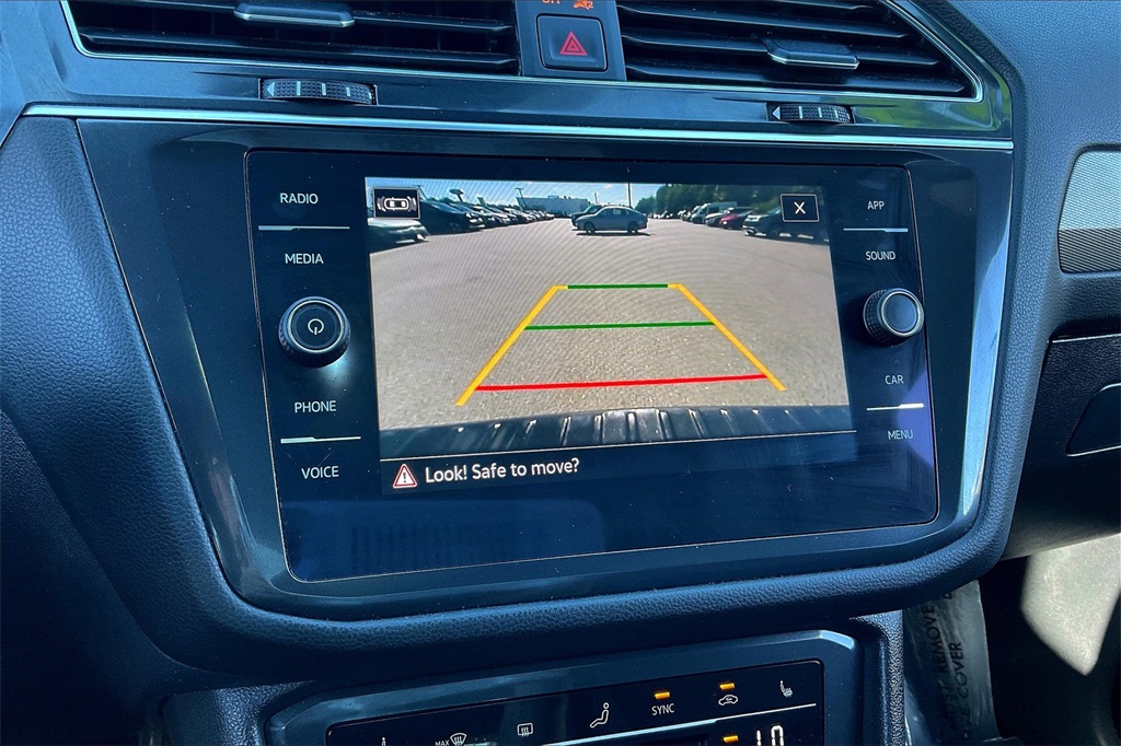 2023 Volkswagen Tiguan 2.0T SE R-Line Black - Photo 18