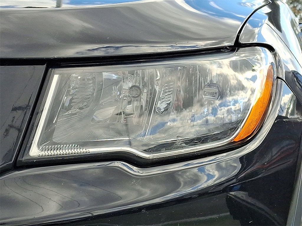 2019 Jeep Compass Latitude - Photo 9