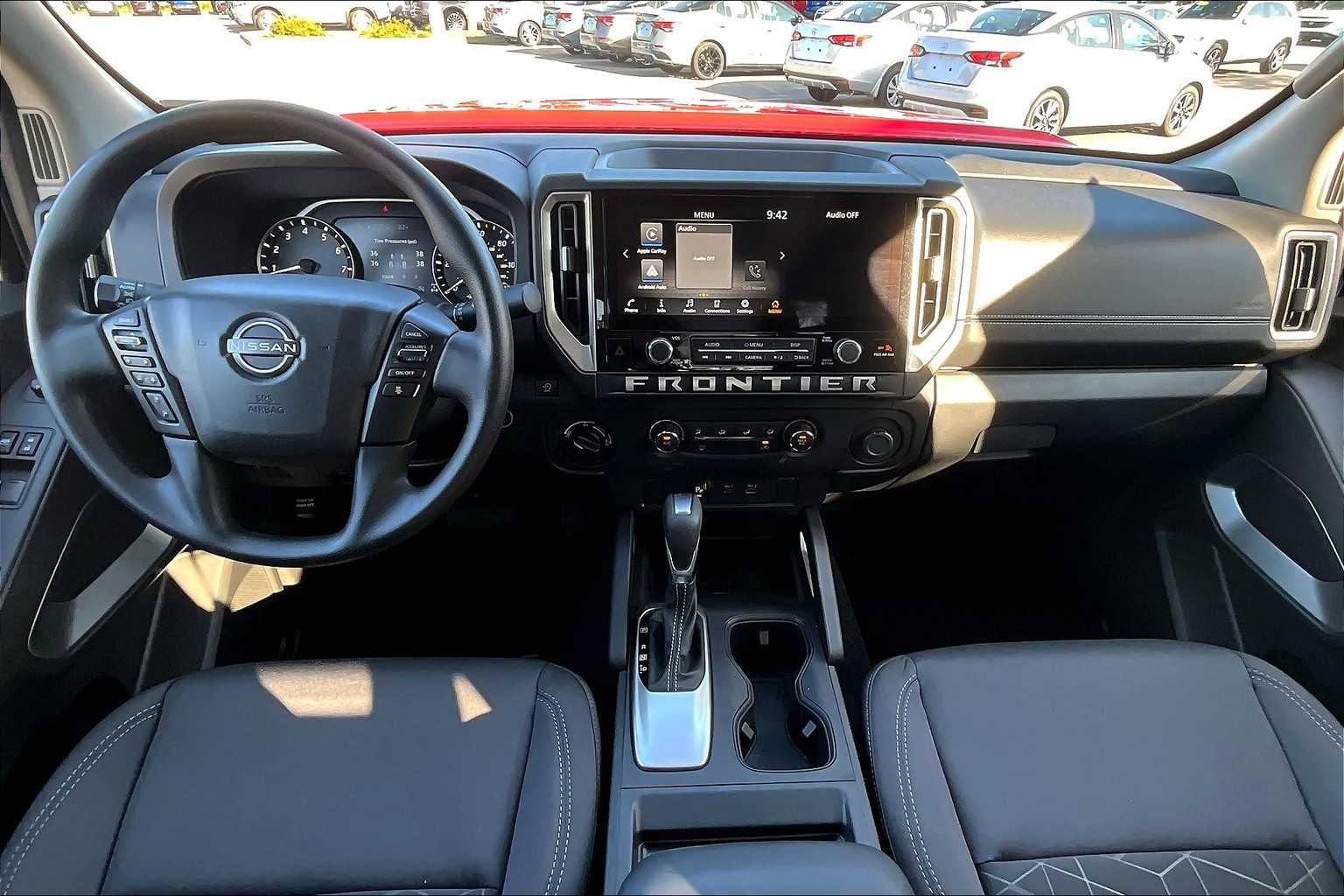 2025 Nissan Frontier SV - Photo 21