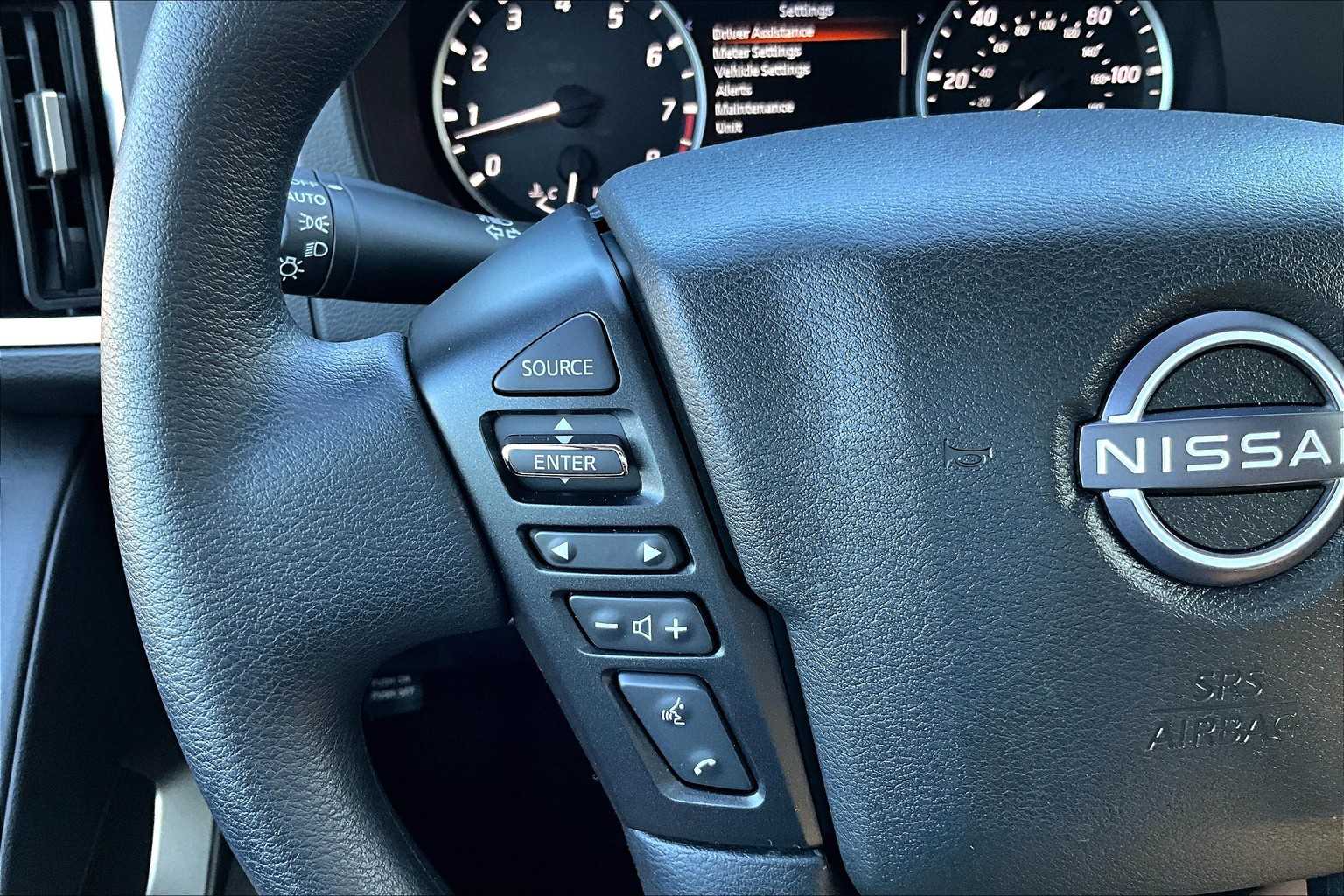 2025 Nissan Frontier SV - Photo 22