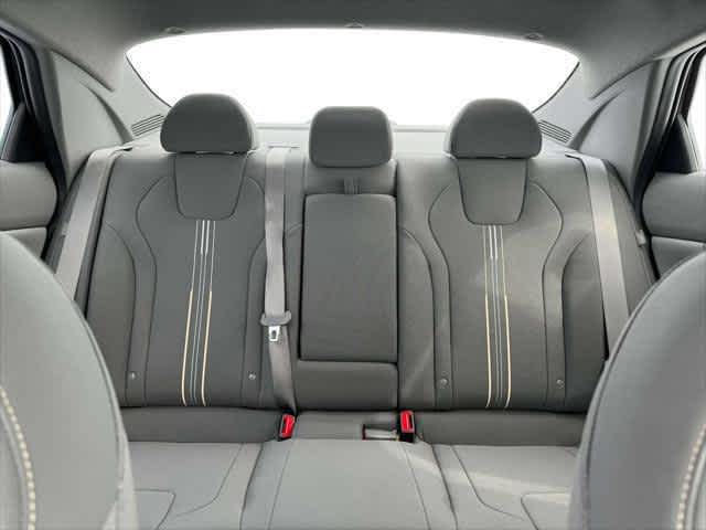 2025 Hyundai Elantra SEL Convenience - Photo 13