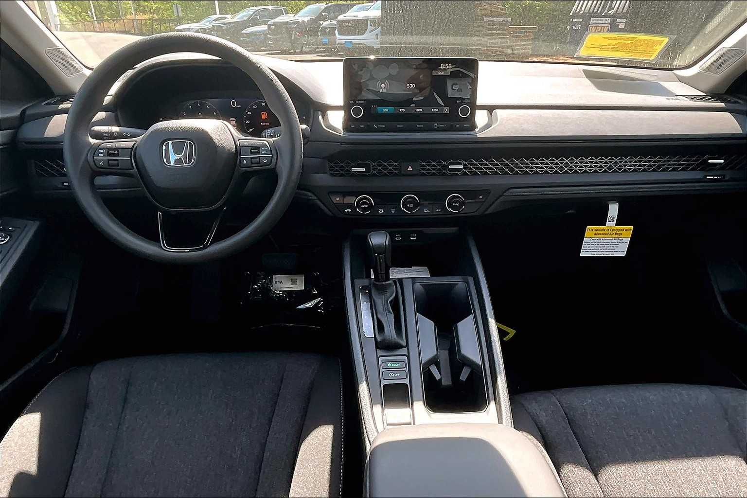 2025 Honda Accord SE - Photo 12