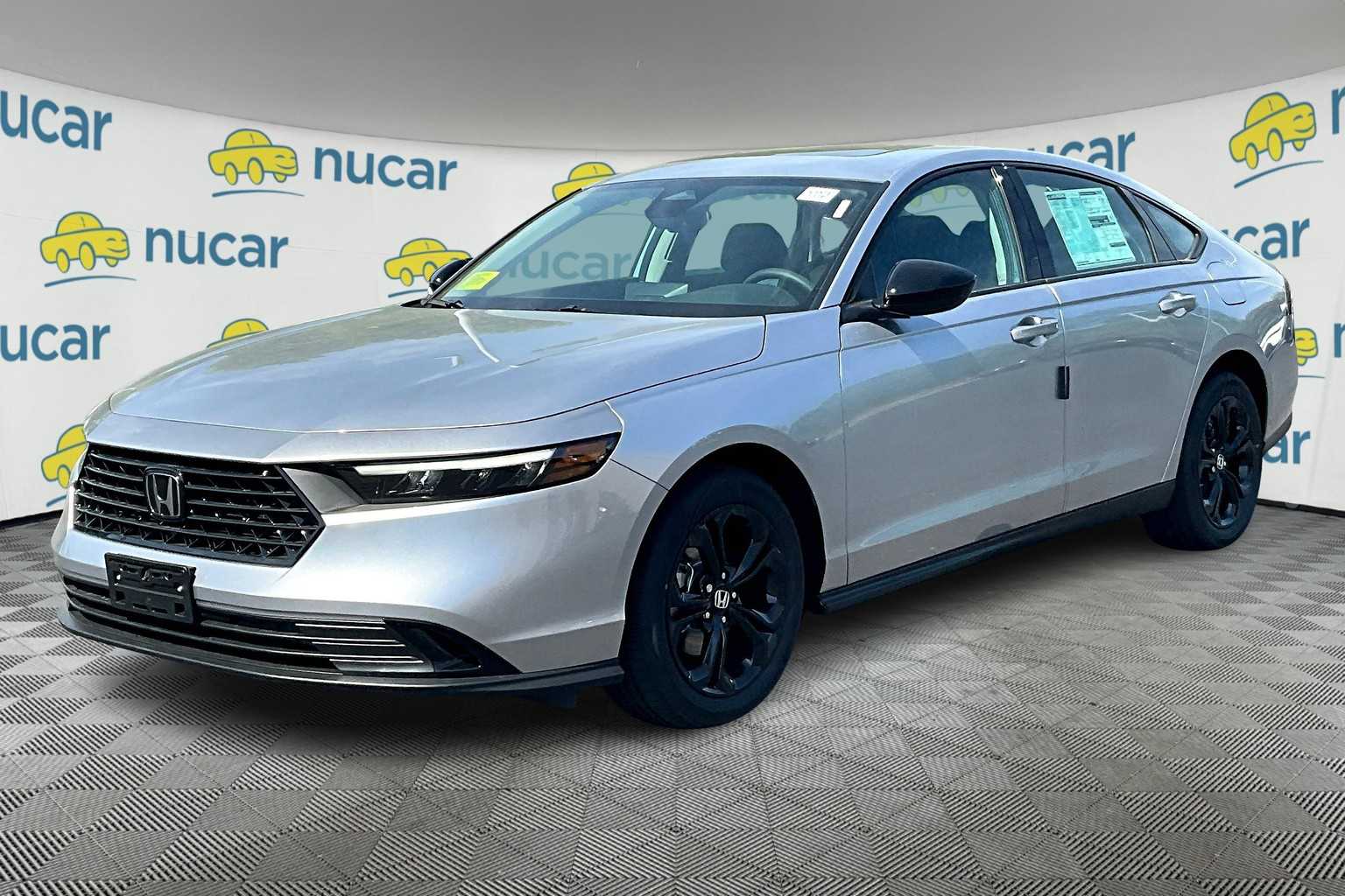 2025 Honda Accord SE - Photo 4