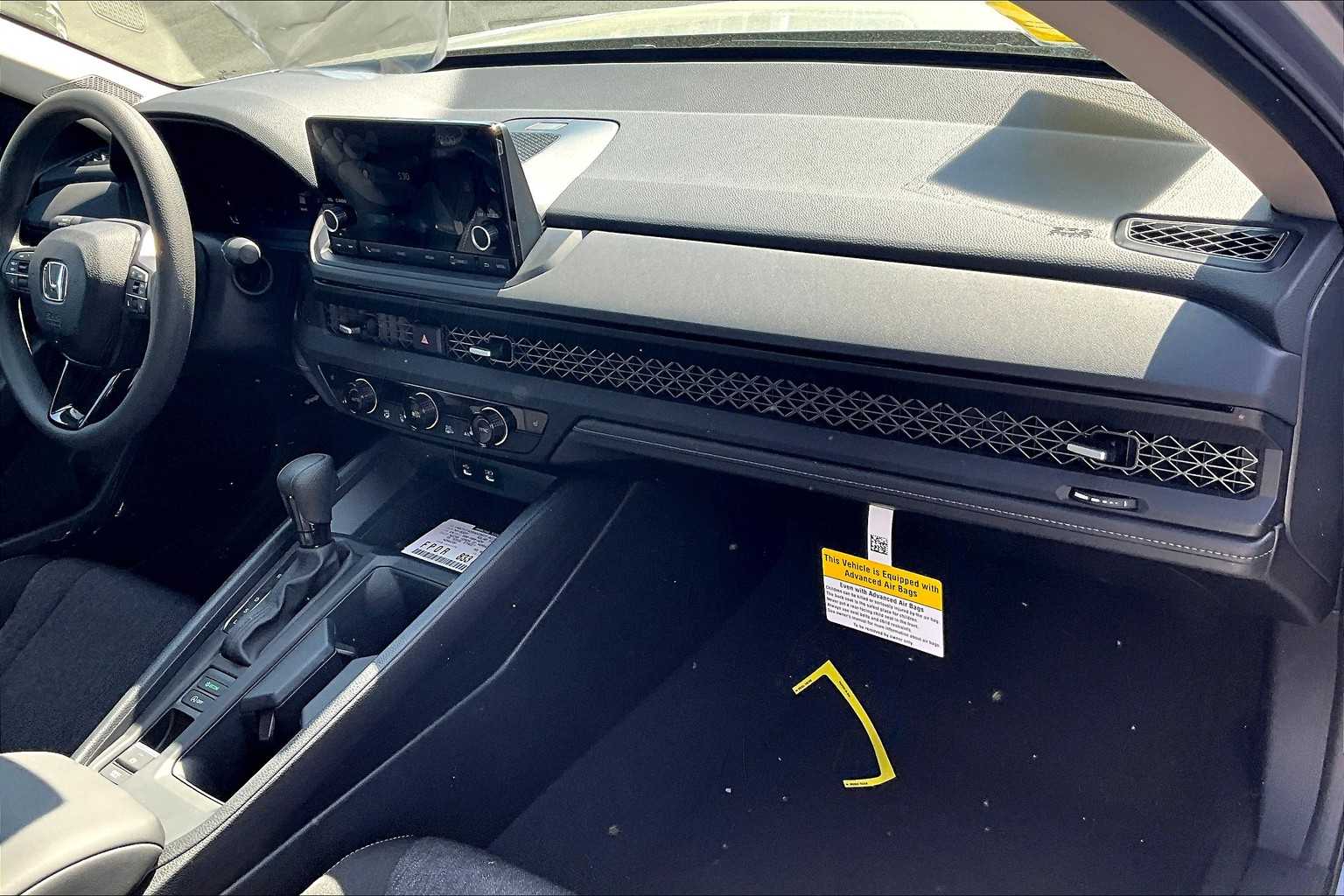 2025 Honda Accord SE - Photo 10
