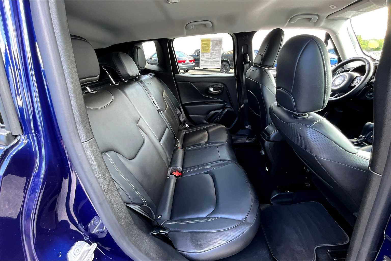 2021 Jeep Renegade Limited - Photo 16