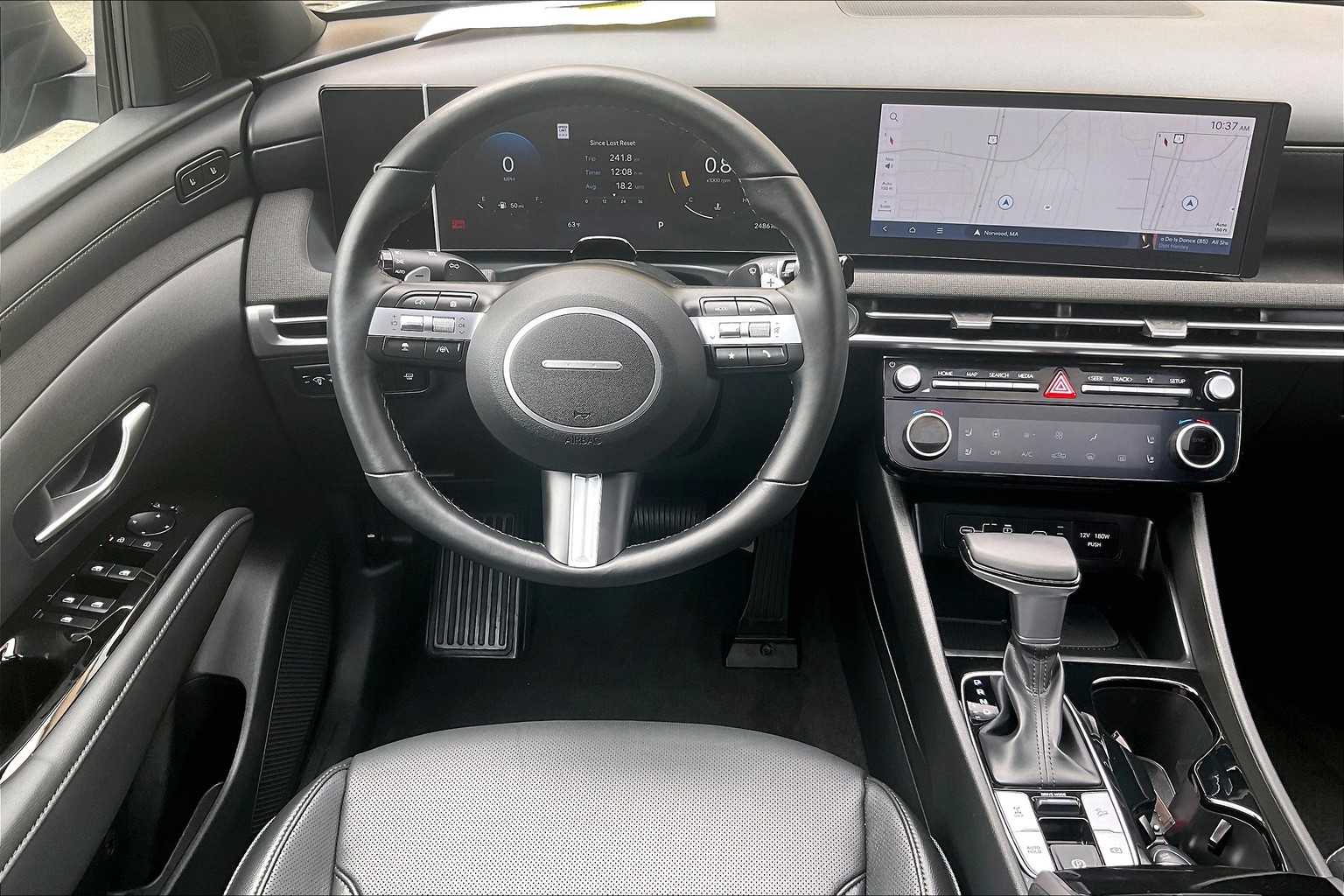 2025 Hyundai Santa Cruz Limited - Photo 16