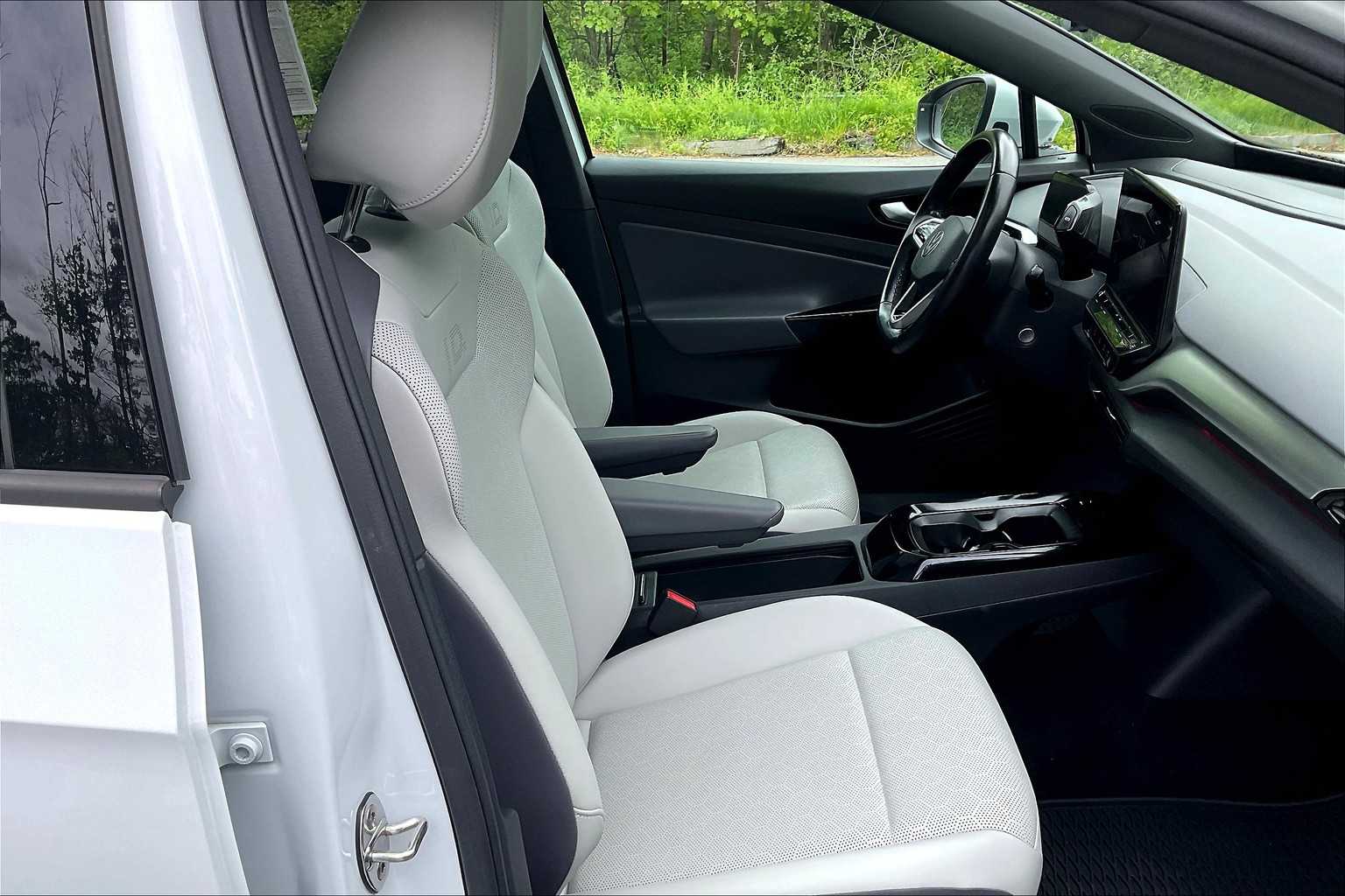 2021 Volkswagen ID.4 Pro S - Photo 11