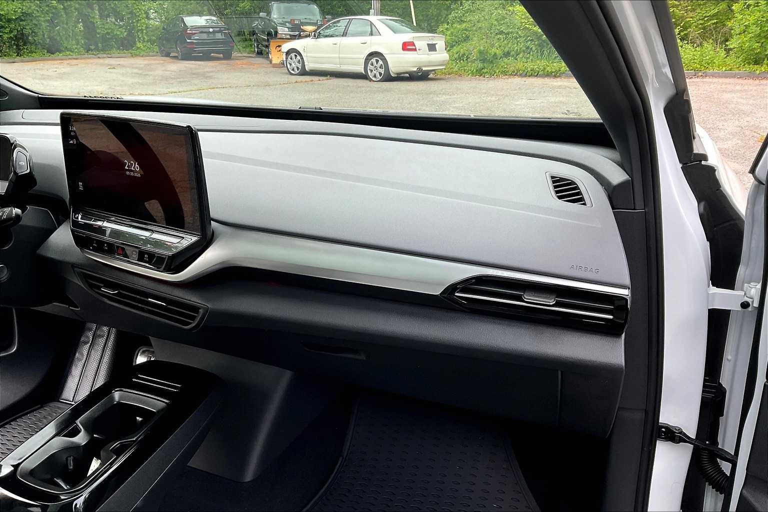 2021 Volkswagen ID.4 Pro S - Photo 13