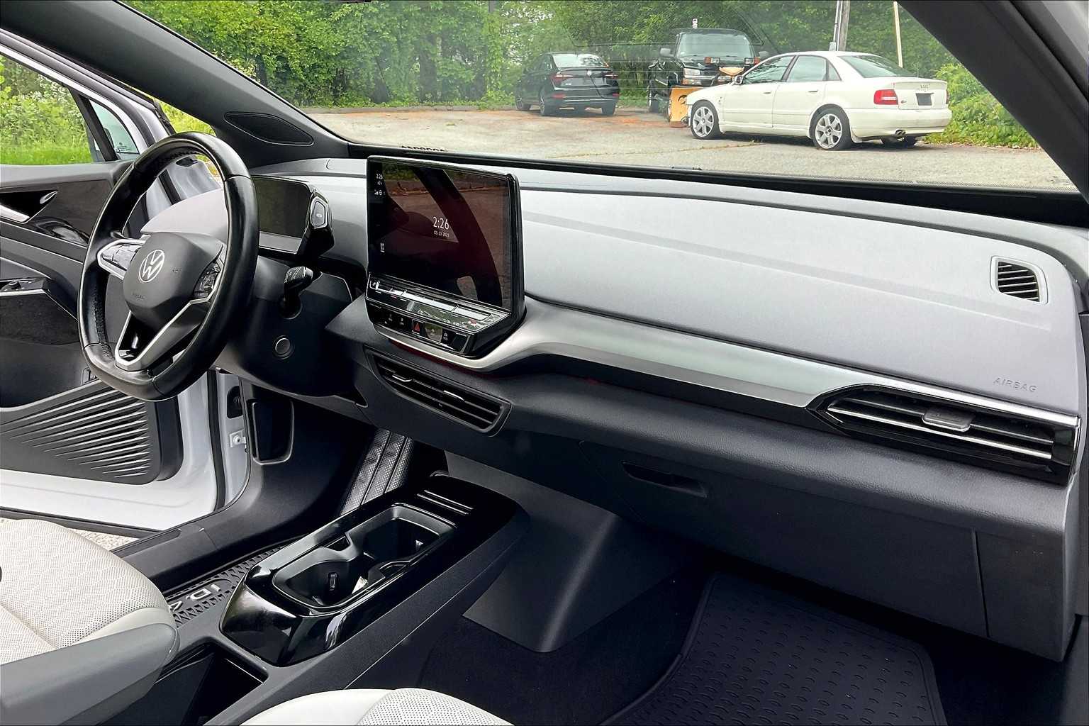 2021 Volkswagen ID.4 Pro S - Photo 14