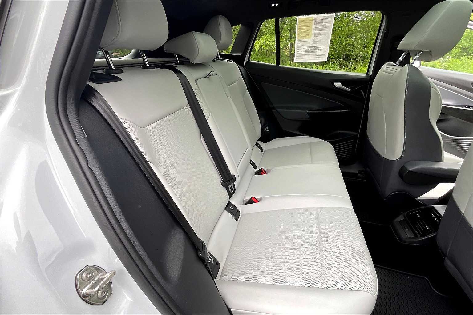 2021 Volkswagen ID.4 Pro S - Photo 16