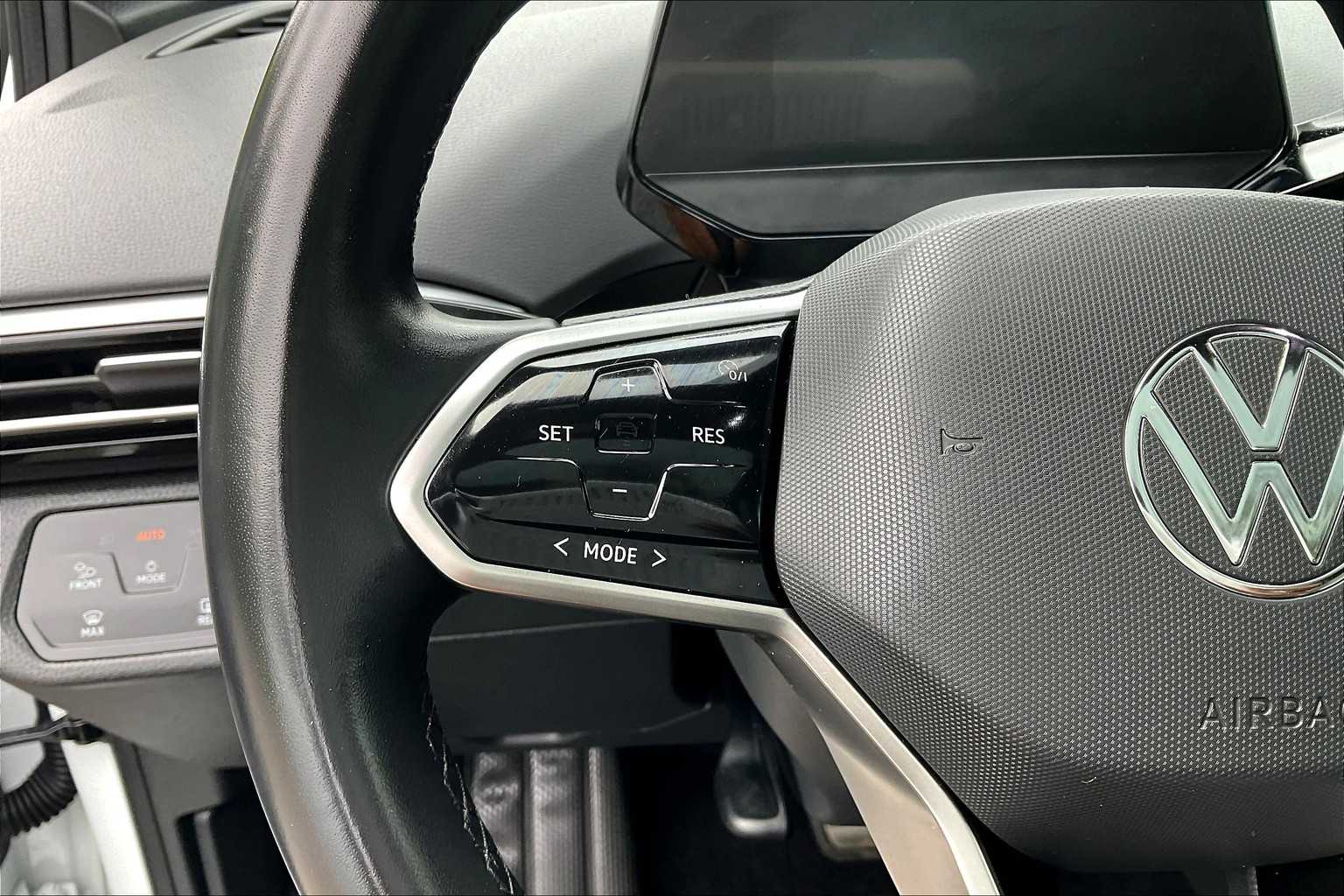 2021 Volkswagen ID.4 Pro S - Photo 23
