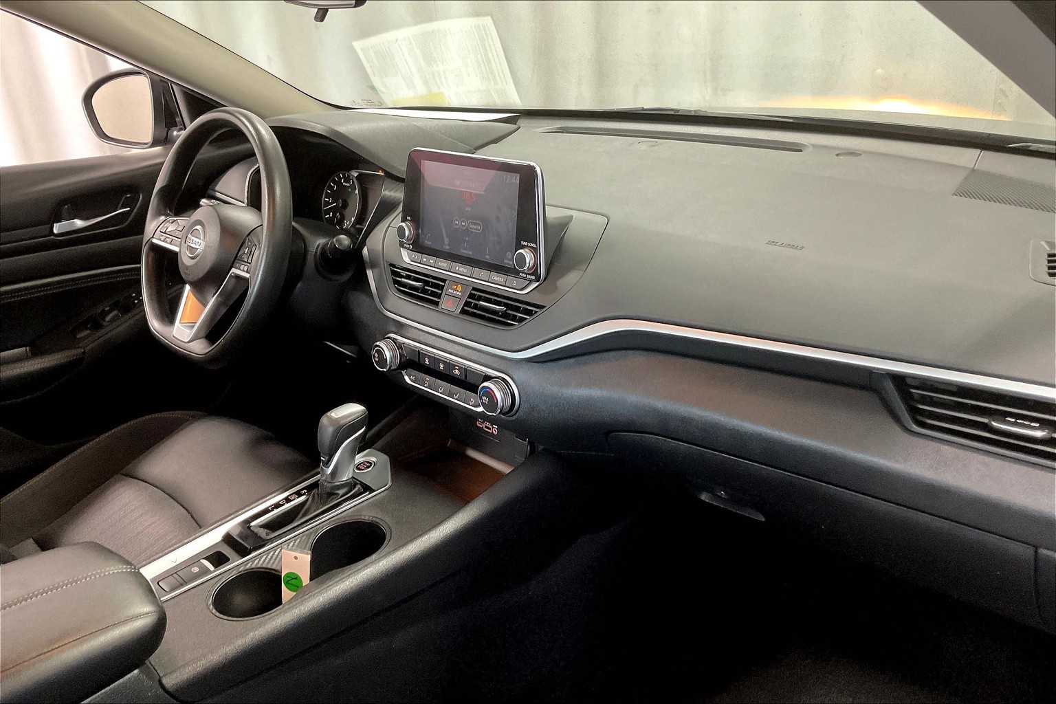 2019 Nissan Altima 2.5 S - Photo 14