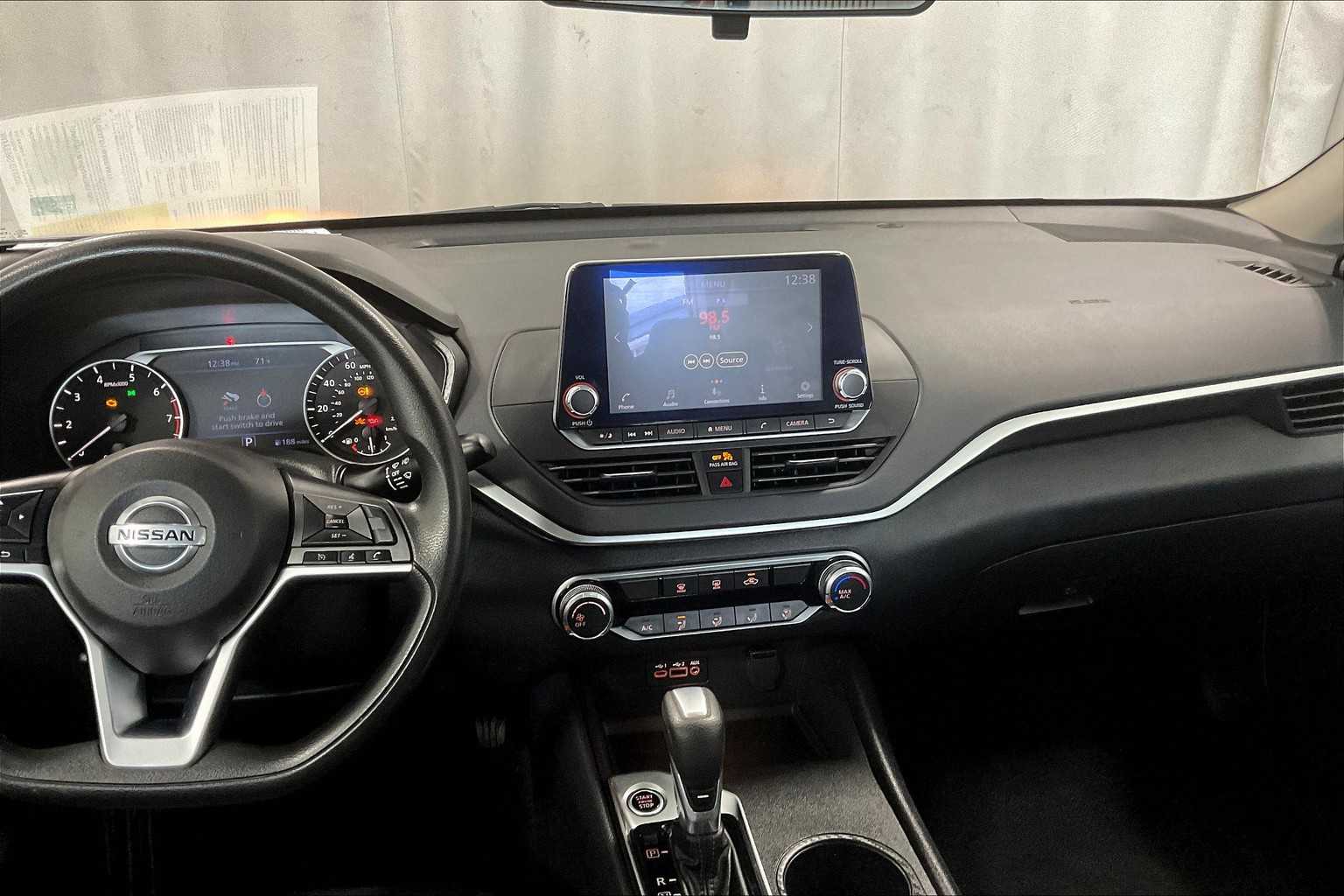 2019 Nissan Altima 2.5 S - Photo 18