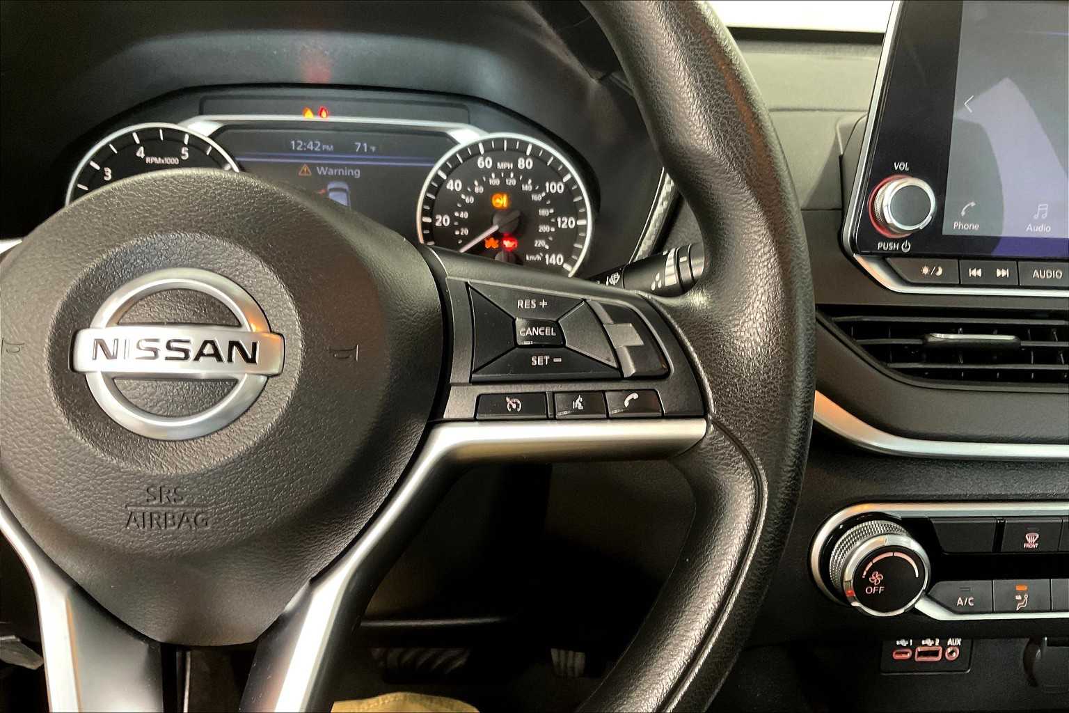 2019 Nissan Altima 2.5 S - Photo 23