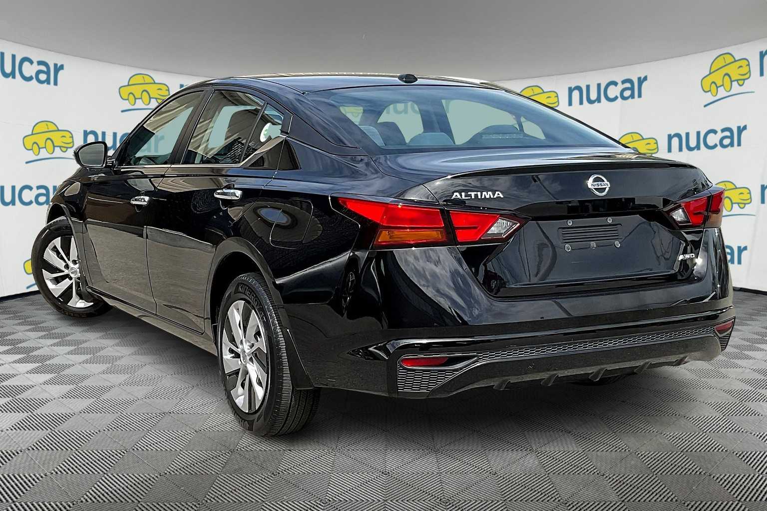 2019 Nissan Altima 2.5 S - Photo 4