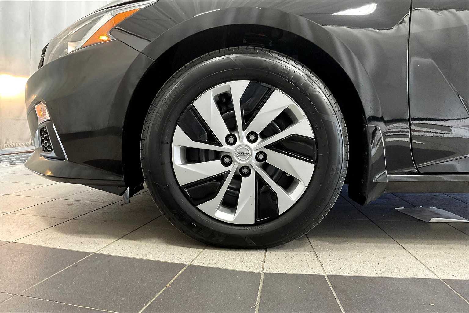 2019 Nissan Altima 2.5 S - Photo 7