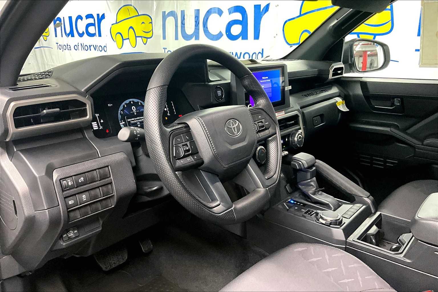 2025 Toyota Tacoma SR - Photo 9